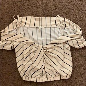 Cropped top by express/one eleven collab